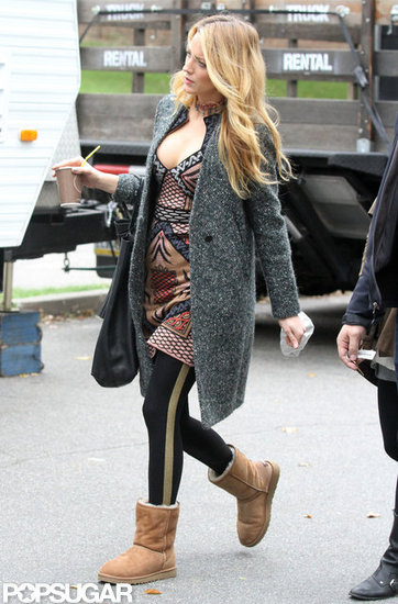 Blake Lively wore a printed minidress on the Gossip Girl set in NYC.
Blake Lively wore a printed minidress on the Gossip Girl set in NYC.