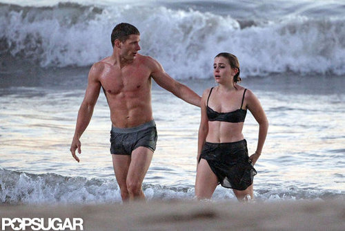 Parenthood's Mae Whitman Films a Sexy PDA Scene in Her Underwear Parenthood's Mae Whitman Films a Sexy PDA Scene in Her Underwear