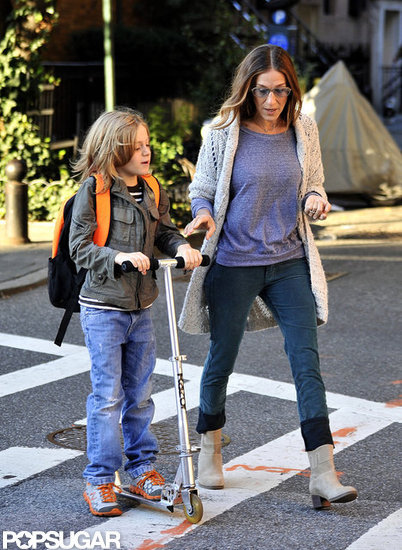 Sarah Jessica Parker and James Wilkie Broderick walked to school together in NYC.
Sarah Jessica Parker and James Wilkie Broderick walked to school together in NYC.