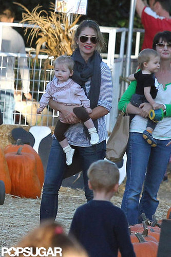 Rebecca Gayheart had a smile on her face as she carried her daughter Georgia through Mr. Bones Pumpkin Patch in LA.
Rebecca Gayheart had a smile on her face as she carried her daughter Georgia through Mr. Bones Pumpkin Patch in LA.