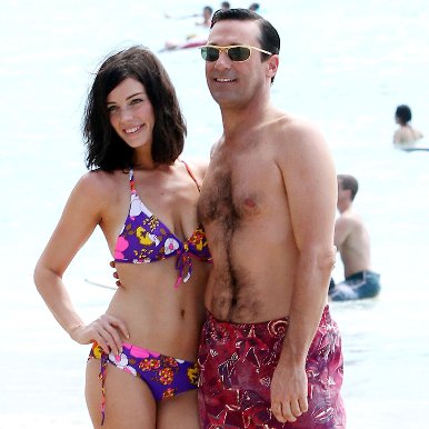 Jon Hamm Filming Mad Men in Hawaii