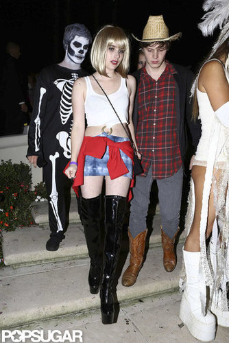Emma Roberts nodded to her aunt Julia in a Pretty Woman outfit alongside her boyfriend Evan Peter at a Friday party in LA.
Emma Roberts nodded to her aunt Julia in a Pretty Woman outfit alongside her boyfriend Evan Peter at a Friday party in LA.