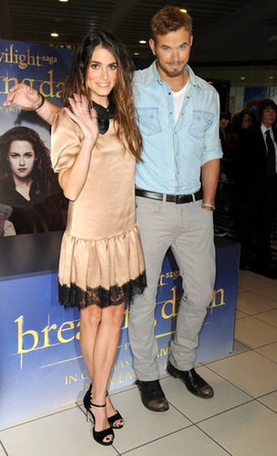 Breaking Dawn Part 2 is #1 — See All the Photos From Twilight's Final Press Tour! Breaking Dawn Part 2 is #1 — See All the Photos From Twilight's Final Press Tour!