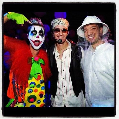 JC Chasez and Lance Bass shared a photo at Matthew Morrison's Halloween party that took place in LA on Sunday night.
Source: Instagram user lancebass
JC Chasez and Lance Bass shared a photo at Matthew Morrison's Halloween party that took place in LA on Sunday night.
Source: Instagram user lancebass
