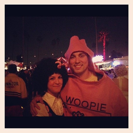 Bones costars John Daley and Carla Gallo snapped a photo together.
Source: Instagram user carlgal
Bones costars John Daley and Carla Gallo snapped a photo together.
Source: Instagram user carlgal