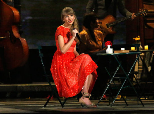 Miranda and Blake Win Big at the Star-Studded CMA Awards Miranda and Blake Win Big at the Star-Studded CMA Awards
