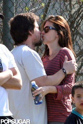 Mark Wahlberg and Rhea Durham snuck a kiss at the park.
Mark Wahlberg and Rhea Durham snuck a kiss at the park.