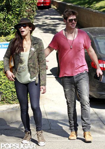 Robin Thicke and Paula Patton placed their votes together in LA.
Robin Thicke and Paula Patton placed their votes together in LA.