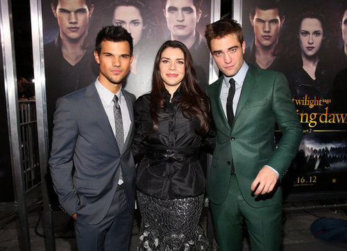 Breaking Dawn Part 2 is #1 — See All the Photos From Twilight's Final Press Tour! Breaking Dawn Part 2 is #1 — See All the Photos From Twilight's Final Press Tour!
