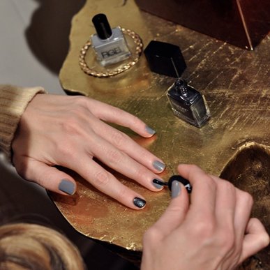 Lacquerous Nail Polish Rentals