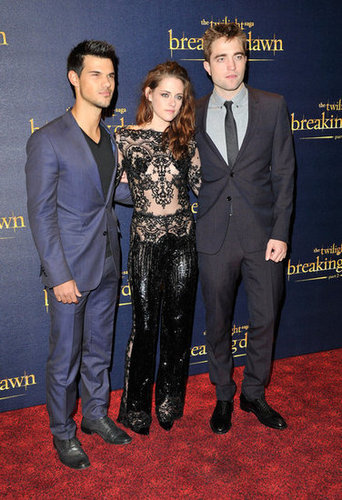 Breaking Dawn Part 2 is #1 — See All the Photos From Twilight's Final Press Tour! Breaking Dawn Part 2 is #1 — See All the Photos From Twilight's Final Press Tour!