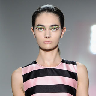 How to Wear Shimmery Makeup for the Party Season