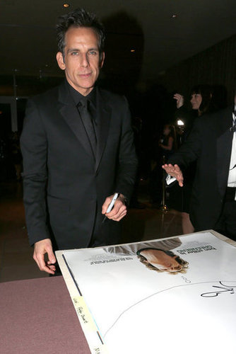Ben Stiller Accepts a Major Award With Jen, Justin, and Friends Ben Stiller Accepts a Major Award With Jen, Justin, and Friends