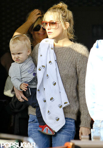 Kate Hudson held Bingham Bellamy at her mom Goldie Hawn's birthday lunch.
Kate Hudson held Bingham Bellamy at her mom Goldie Hawn's birthday lunch.
