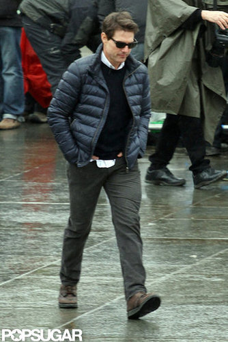 Tom Cruise walked onto the All You Need Is Kill set in London.
Tom Cruise walked onto the All You Need Is Kill set in London.