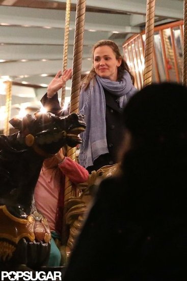 Jennifer Garner rode the merry-go-round on the fairgrounds in New Orleans.
Jennifer Garner rode the merry-go-round on the fairgrounds in New Orleans.