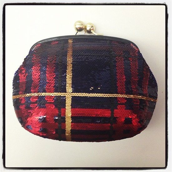 How perfect for the holidays is this Coach clutch?
How perfect for the holidays is this Coach clutch?