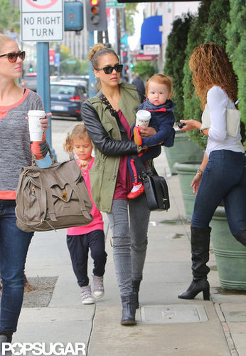 Jessica Alba Embarks on a Girls-Only Trip With Honor Jessica Alba Embarks on a Girls-Only Trip With Honor