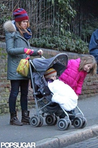 Isla Fisher Shares a Chilly Girls' Day Out With Olive and Elula Isla Fisher Shares a Chilly Girls' Day Out With Olive and Elula