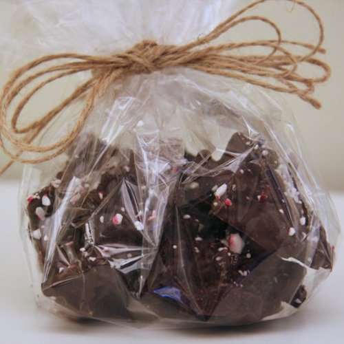 Peppermint Cookies and Cream Clusters Peppermint Cookies and Cream Clusters