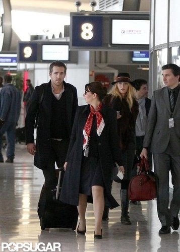 Blake Lively and Ryan Reynolds Wrap Up Their Paris Vacation Blake Lively and Ryan Reynolds Wrap Up Their Paris Vacation