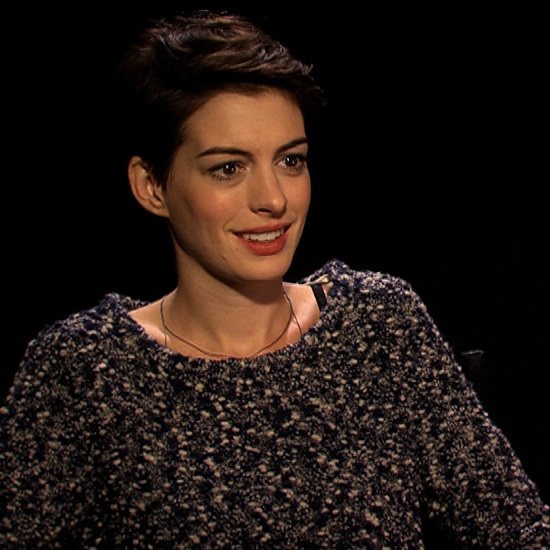 Anne Hathaway Les Miserables Interview (Video) Anne Hathaway Les Miserables Interview (Video)