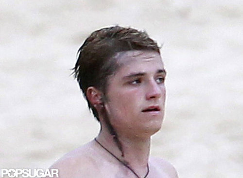Josh Hutcherson had a fake wound on set.
Josh Hutcherson had a fake wound on set.
