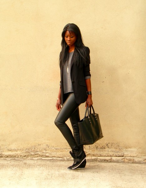 http://stylesbyassitan.blogspot.fr/2012/12/sneakers-compensees-flashback.html
