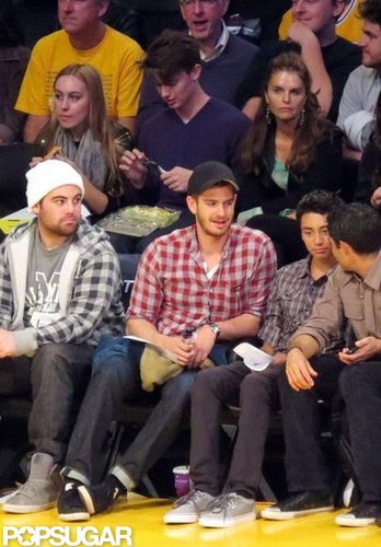 Andrew Garfield Snags a Courtside Seat at the Lakers Game Andrew Garfield Snags a Courtside Seat at the Lakers Game