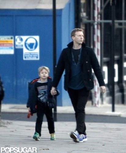 Gwyneth Paltrow Heads Into LA as Chris Martin Hangs at Home in London Gwyneth Paltrow Heads Into LA as Chris Martin Hangs at Home in London