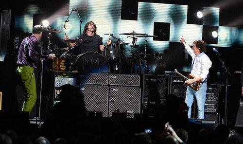 Paul and Nirvana Play the 12/12/12 Show With Kanye, Chris, and More Stars Paul and Nirvana Play the 12/12/12 Show With Kanye, Chris, and More Stars