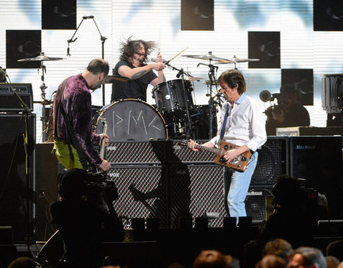Paul and Nirvana Play the 12/12/12 Show With Kanye, Chris, and More Stars Paul and Nirvana Play the 12/12/12 Show With Kanye, Chris, and More Stars