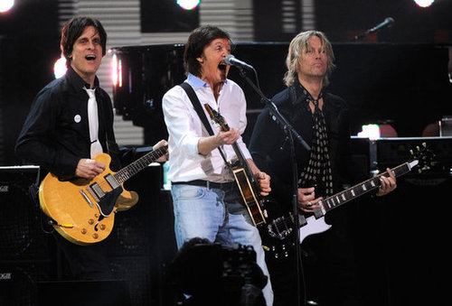 Paul and Nirvana Play the 12/12/12 Show With Kanye, Chris, and More Stars Paul and Nirvana Play the 12/12/12 Show With Kanye, Chris, and More Stars