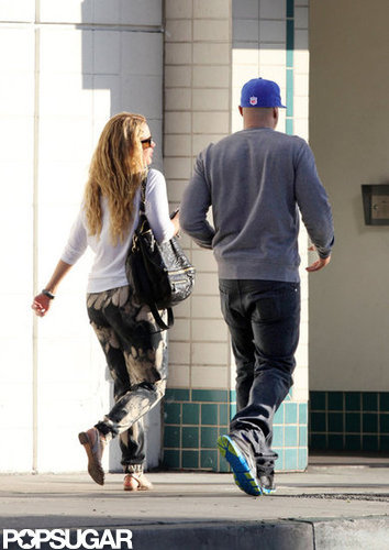 CaCee Cobb and Donald Faison picked up food in Beverly Hills.
CaCee Cobb and Donald Faison picked up food in Beverly Hills.