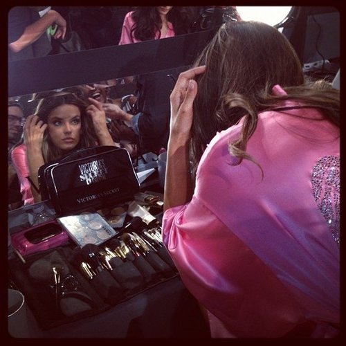 We caught up with the Alessandra Ambrosio and the rest of the VS Angels backstage before the perfectly poised group took to the catwalk during this year's holiday fashion show.
We caught up with the Alessandra Ambrosio and the rest of the VS Angels backstage before the perfectly poised group took to the catwalk during this year's holiday fashion show.