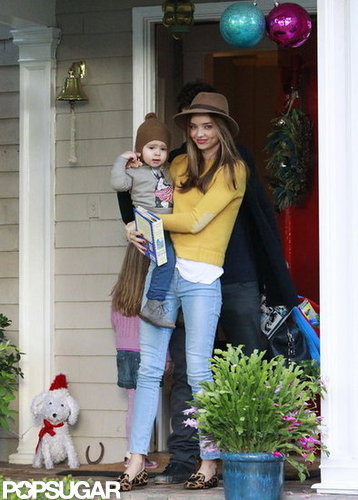 Miranda Kerr and Orlando Bloom Reunite in LA With Flynn Miranda Kerr and Orlando Bloom Reunite in LA With Flynn