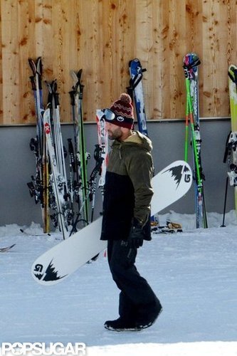 Jason Statham and Rosie Huntington-Whiteley Show PDA on the Slopes Jason Statham and Rosie Huntington-Whiteley Show PDA on the Slopes