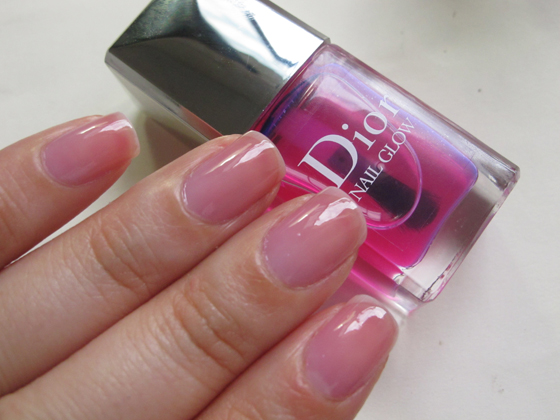 dior nail glow nail enhancer