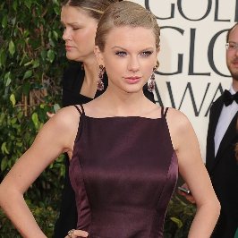 Taylor Swift at the Golden Globes 2013 | Pictures