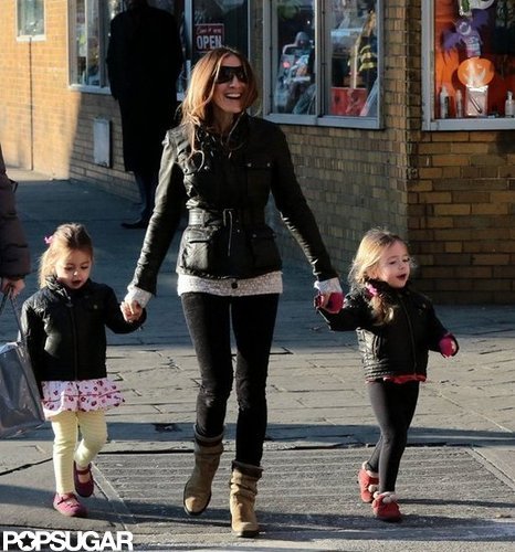 SJP Takes James Wilkie and Her Twins For a Stylish NYC Walk SJP Takes James Wilkie and Her Twins For a Stylish NYC Walk