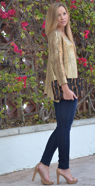http://www.blackwhiteblonde.blogspot.com/2013/01/golden-girl_6.html