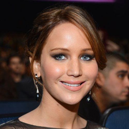 Jennifer Lawrence's Makeup at the People's Choice Awards
