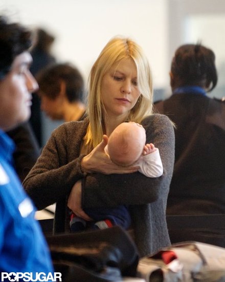 We had a first look at Claire Danes's baby, Cyrus Dancy, as they left from LAX.
We had a first look at Claire Danes's baby, Cyrus Dancy, as they left from LAX.