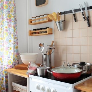 Kitchen Wall Storage Tips and Tricks