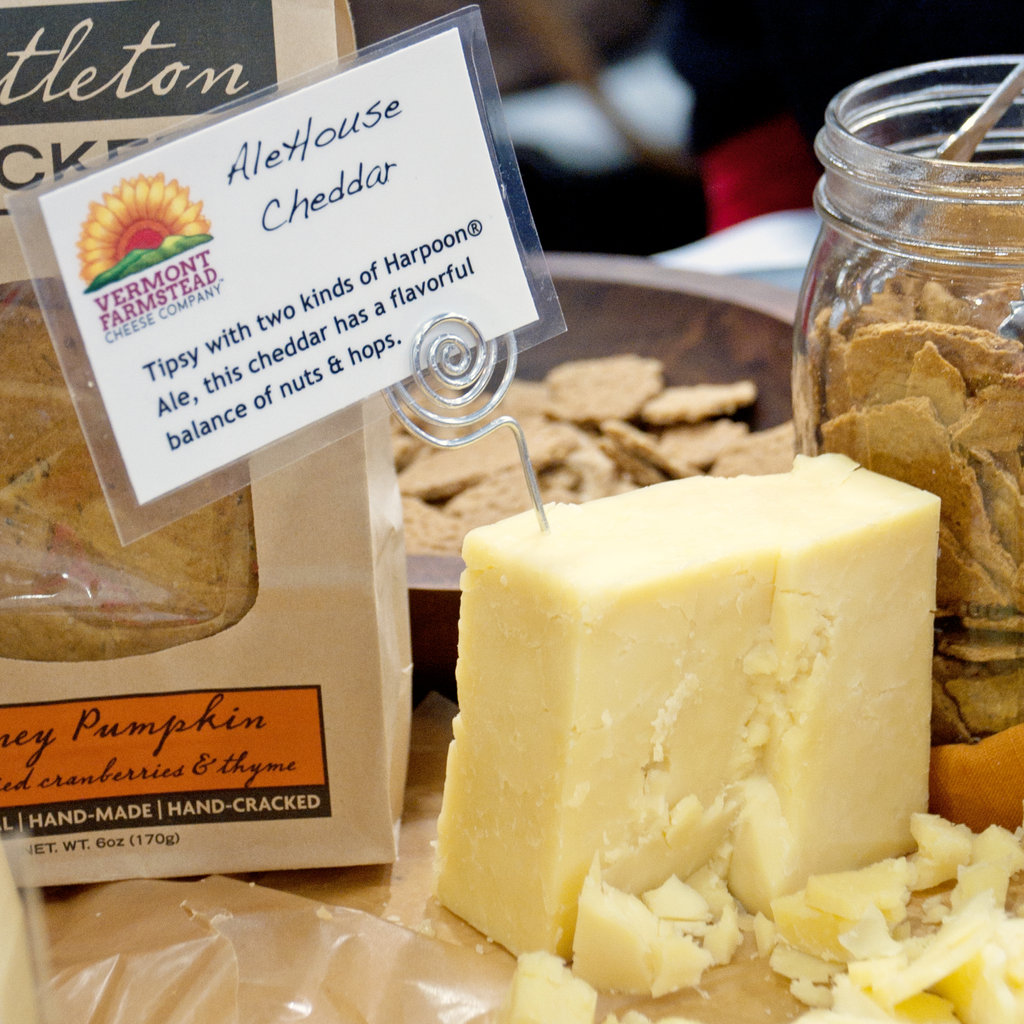Vermont Farmstead Cheese Alehouse Cheddar Vermont Farmstead Cheese Alehouse Cheddar