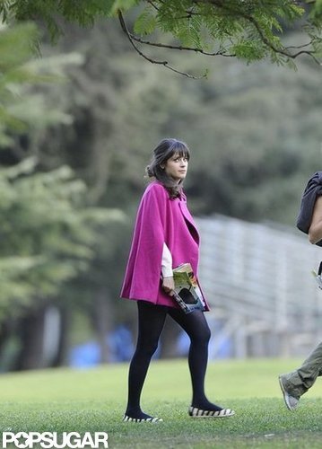 Zooey Deschanel Gets Sporty in Stripes on the Set of New Girl Zooey Deschanel Gets Sporty in Stripes on the Set of New Girl