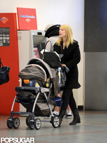 Claire Danes pushed Cyrus Dancy in his stroller as the pair traveled out of LAX.
Claire Danes pushed Cyrus Dancy in his stroller as the pair traveled out of LAX.