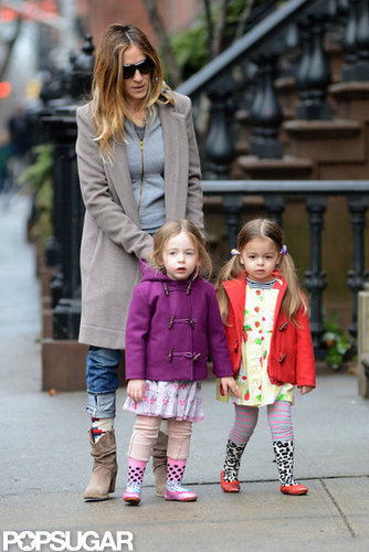 SJP Takes Her Twins For a Spring Stroll in the City SJP Takes Her Twins For a Spring Stroll in the City