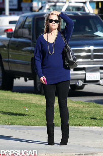 Reese Witherspoon Stops to Shop and Eyes a New Role Reese Witherspoon Stops to Shop and Eyes a New Role