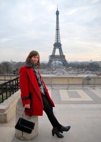 Congrats, Euphoriasroom! The Eiffel Tower is the perfect accessory.
Congrats, Euphoriasroom! The Eiffel Tower is the perfect accessory.